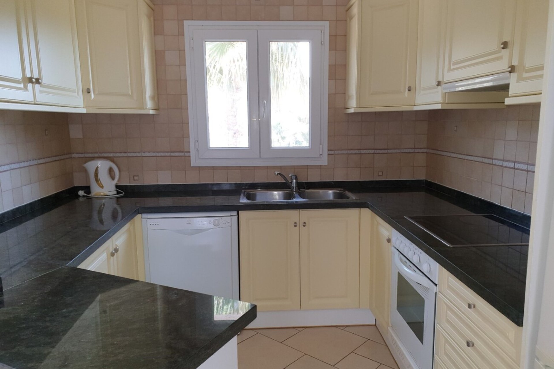 Wiederverkauf - Villa -
Jávea - Costa Blanca