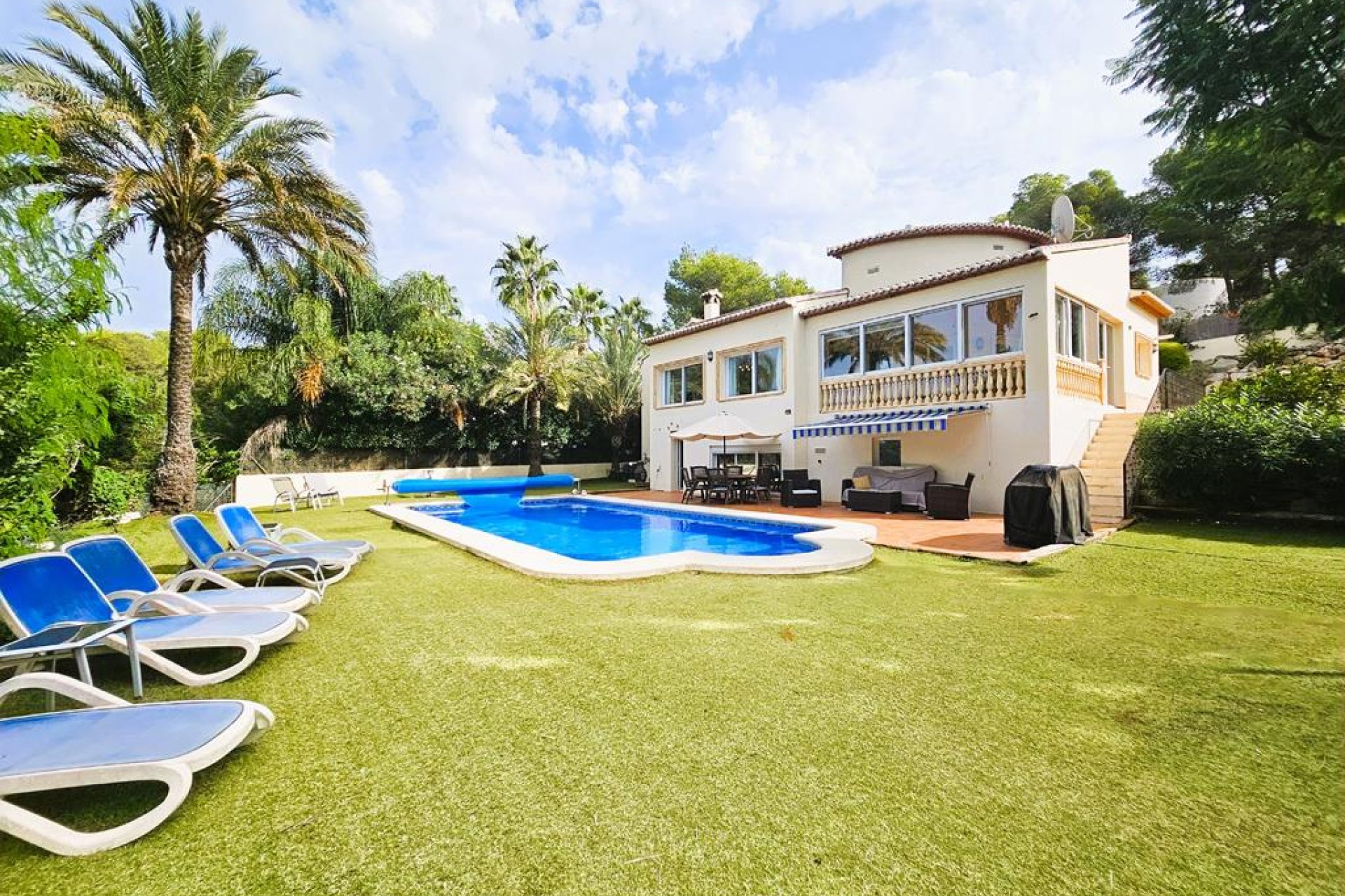 Wiederverkauf - Villa -
Jávea - Costa Blanca