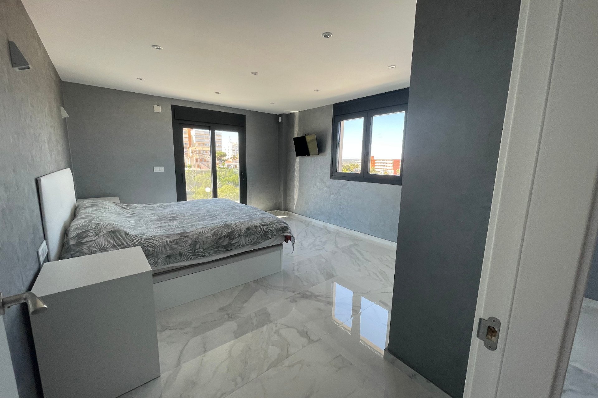 Wiederverkauf - Villa -
La Mata - Costa Blanca