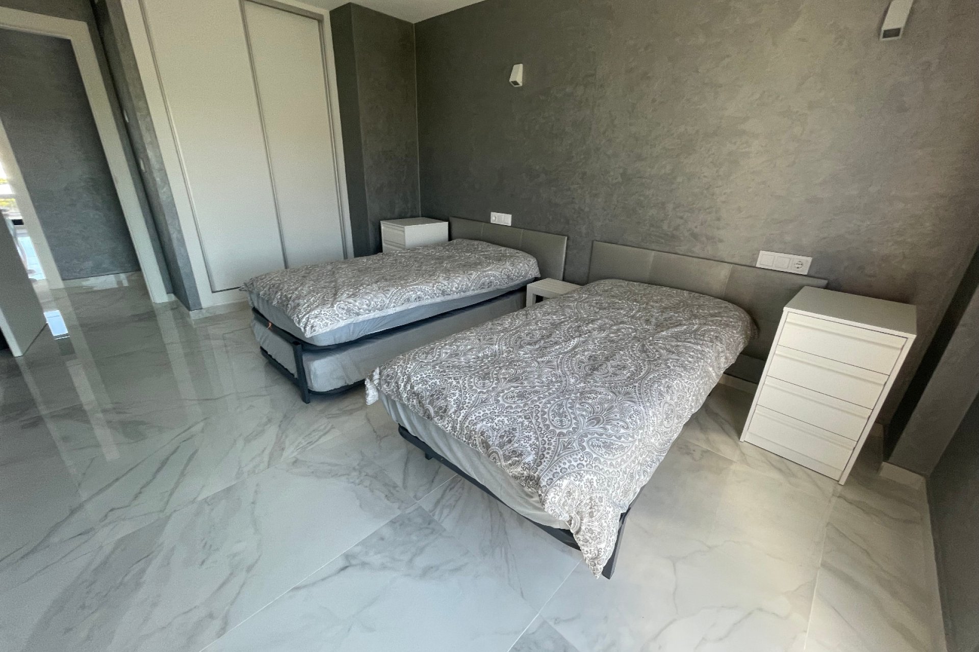 Wiederverkauf - Villa -
La Mata - Costa Blanca