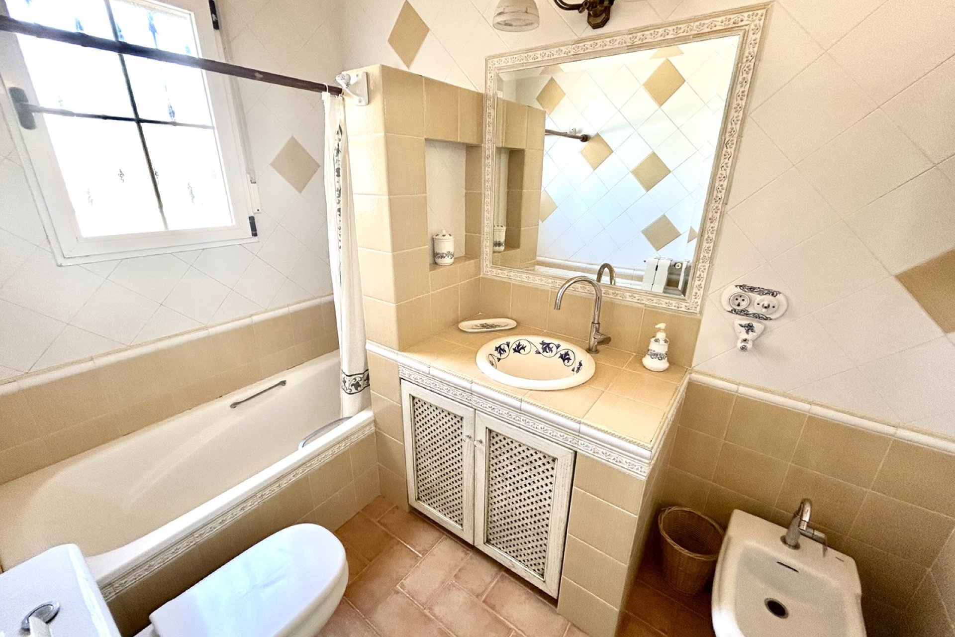 Wiederverkauf - Villa -
La Mata - Costa Blanca