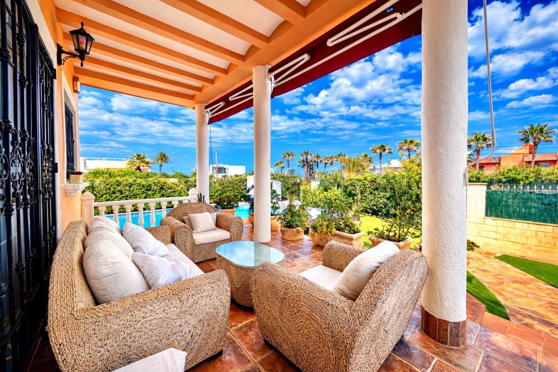 Wiederverkauf - Villa -
La Mata - Costa Blanca