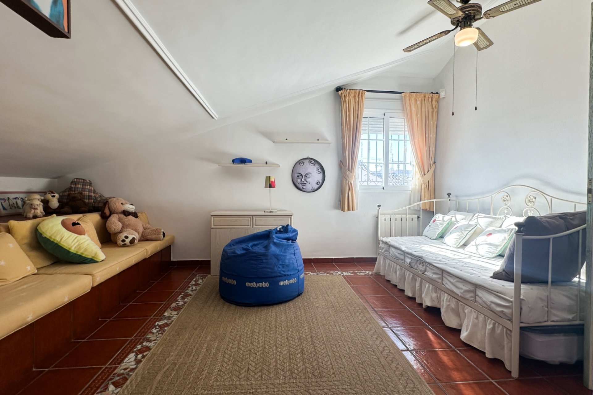 Wiederverkauf - Villa -
La Mata - Costa Blanca