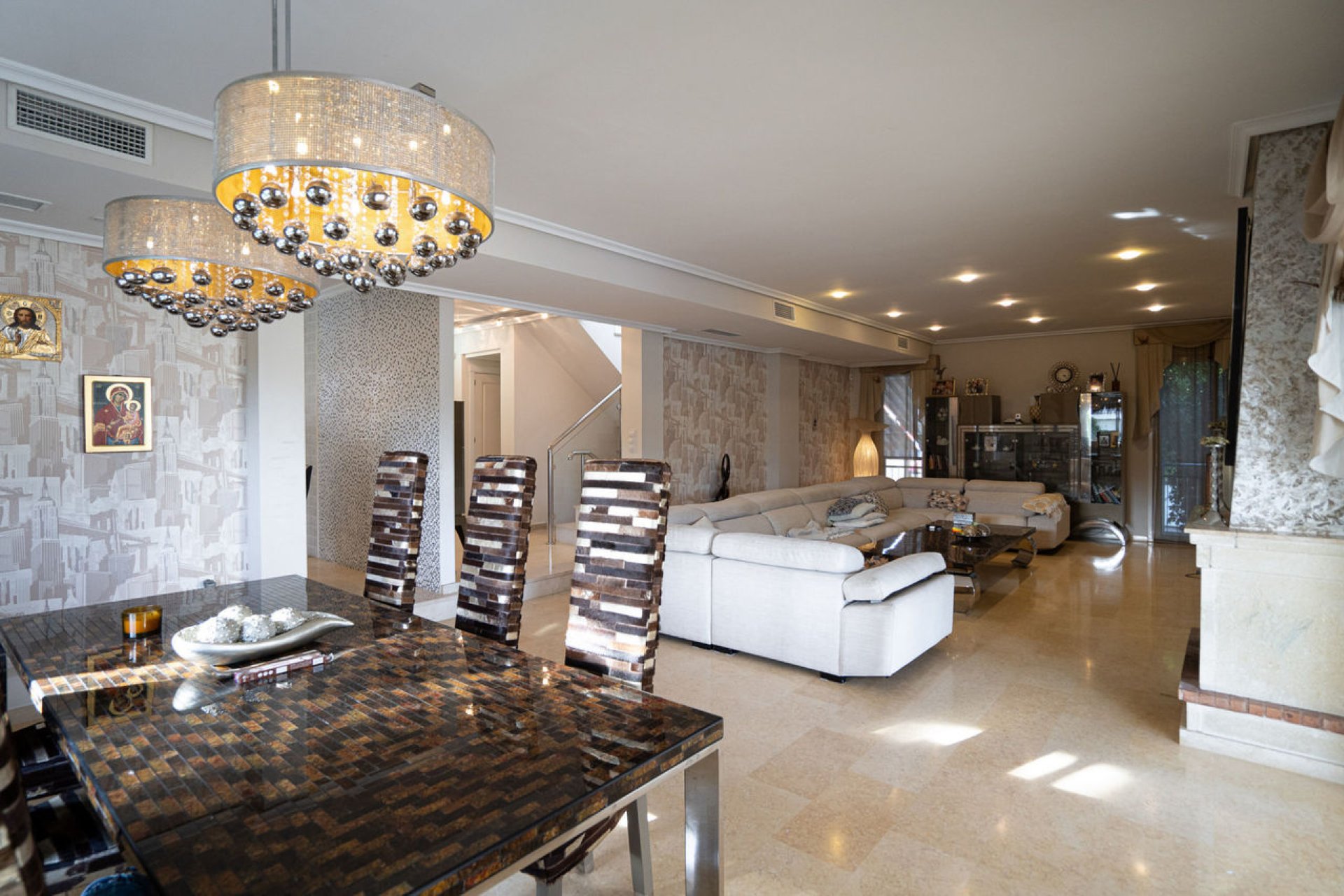 Wiederverkauf - Villa -
La Mata - Costa Blanca