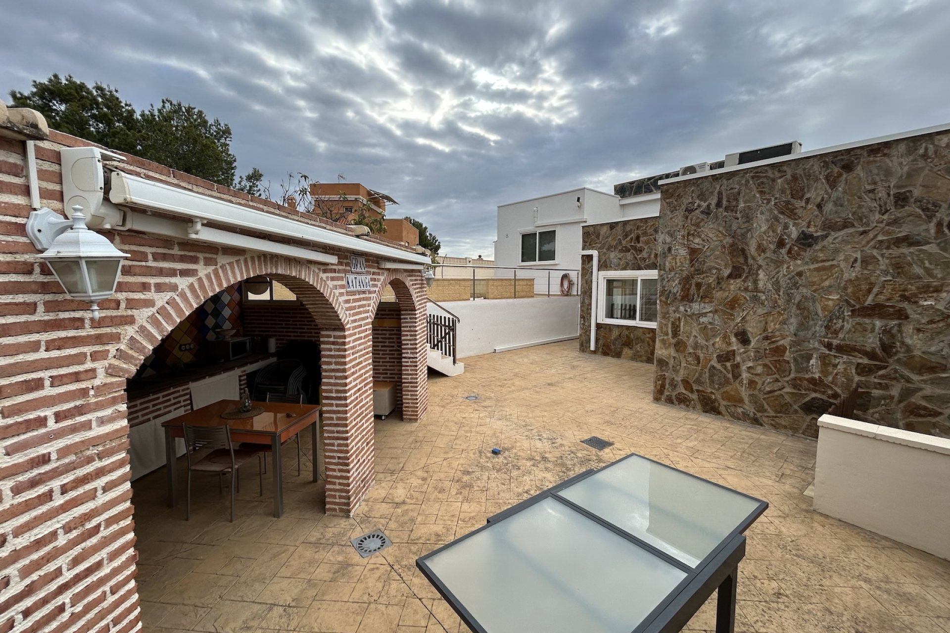 Wiederverkauf - Villa -
La Nucía - Costa Blanca