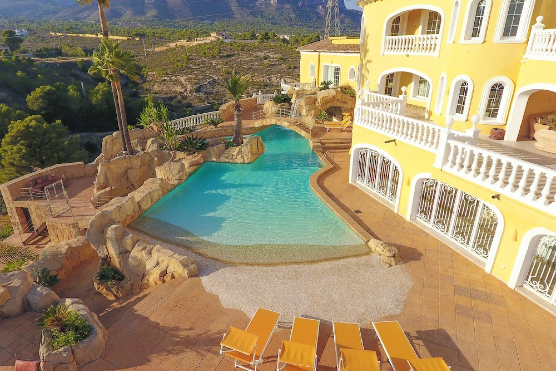 Wiederverkauf - Villa -
La Nucía - Costa Blanca