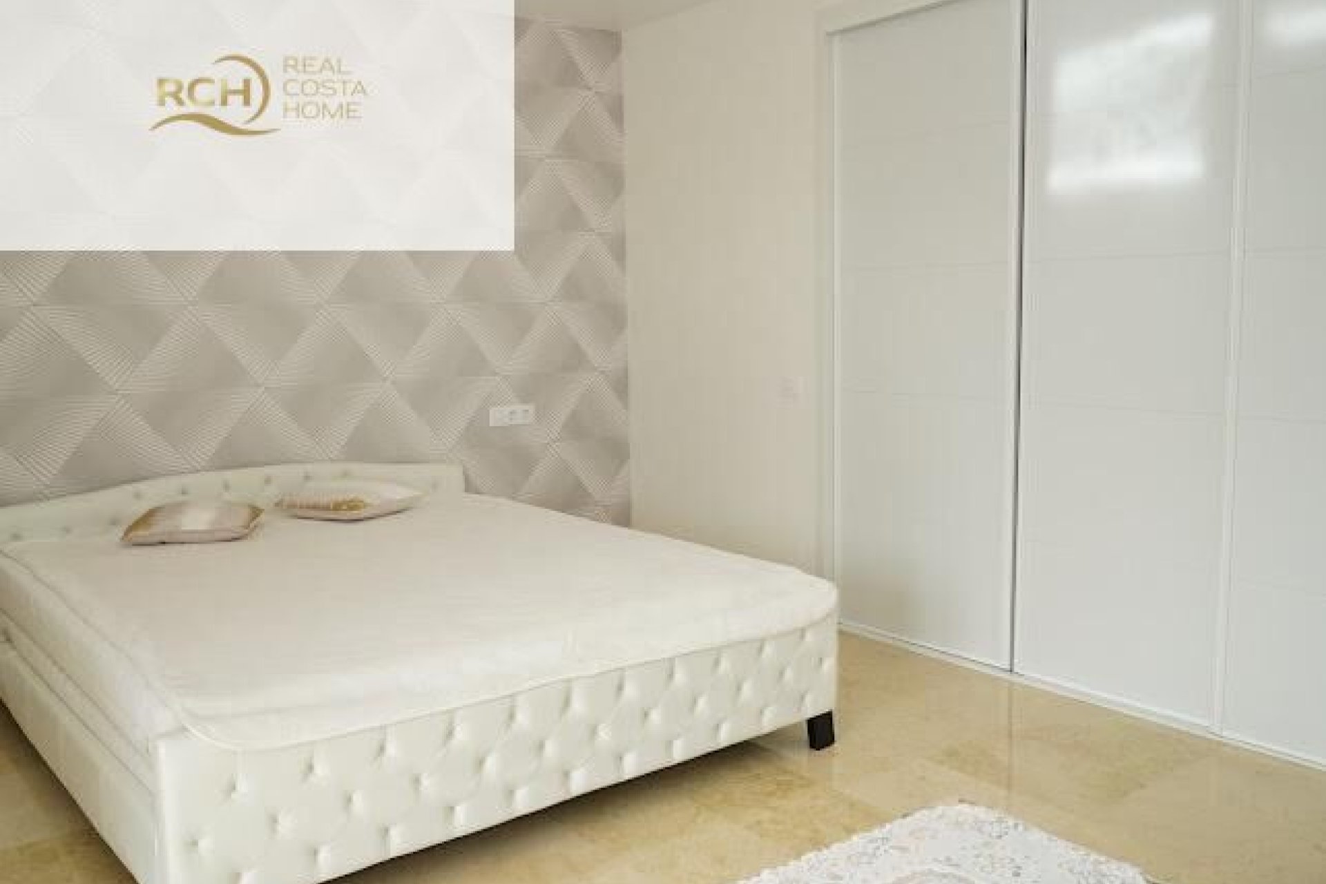 Wiederverkauf - Villa -
La Nucía - Montebello - Nou Espai