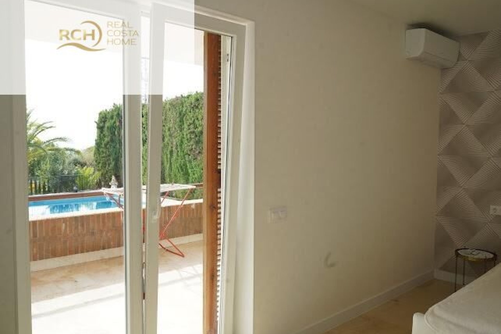 Wiederverkauf - Villa -
La Nucía - Montebello - Nou Espai