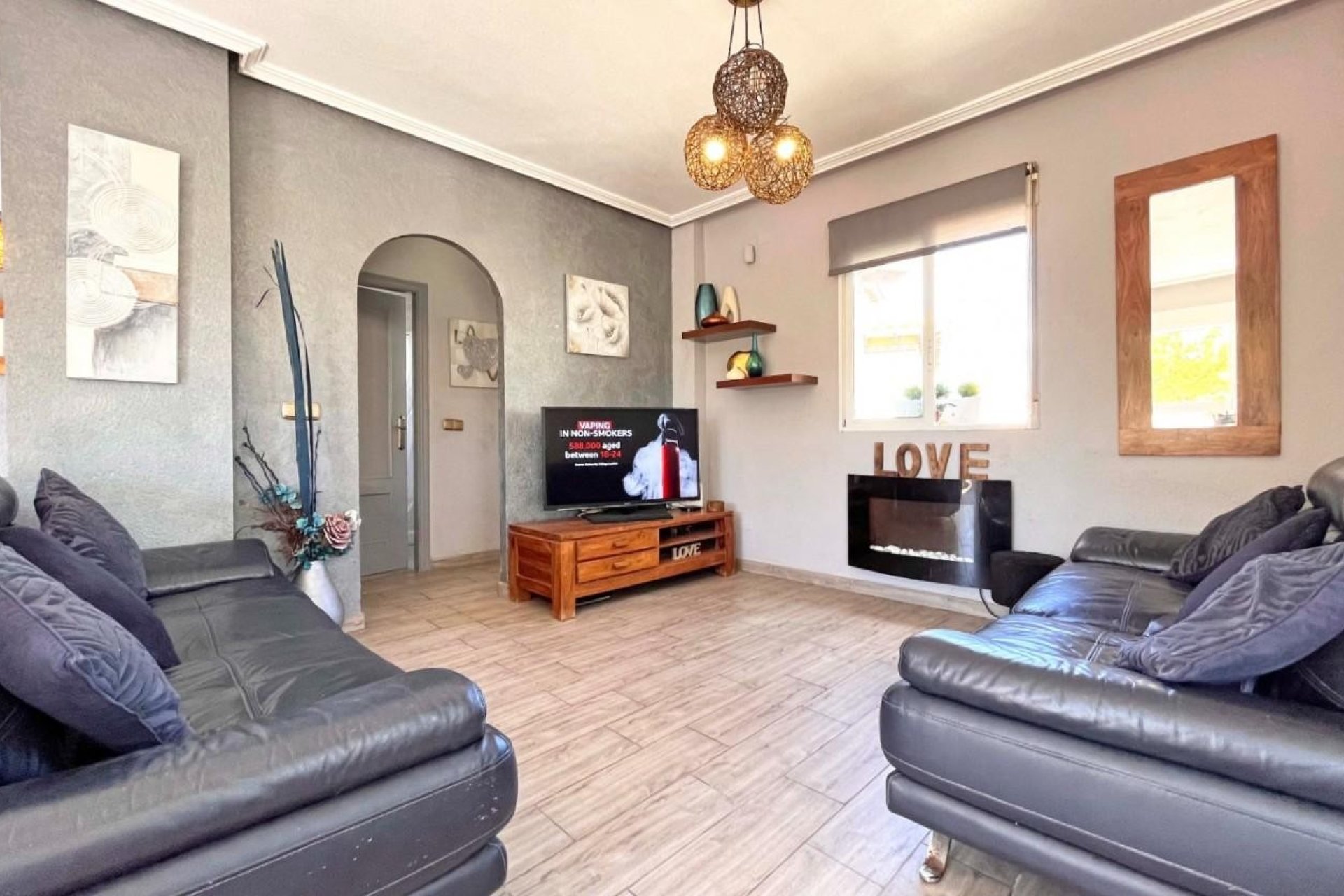 Wiederverkauf - Villa -
La Zenia - Costa Blanca