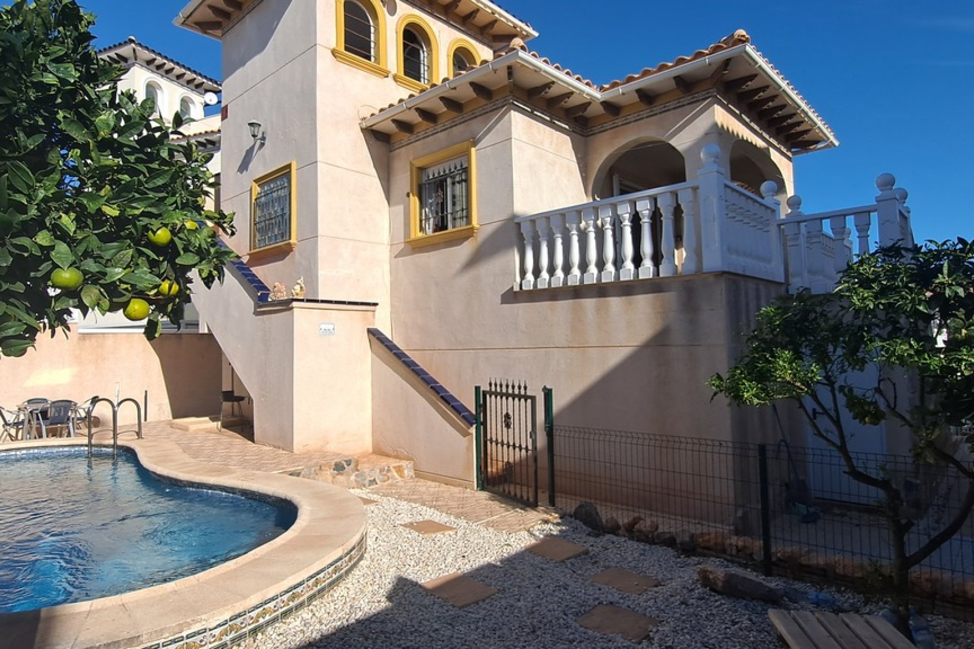 Wiederverkauf - Villa -
La Zenia - Costa Blanca