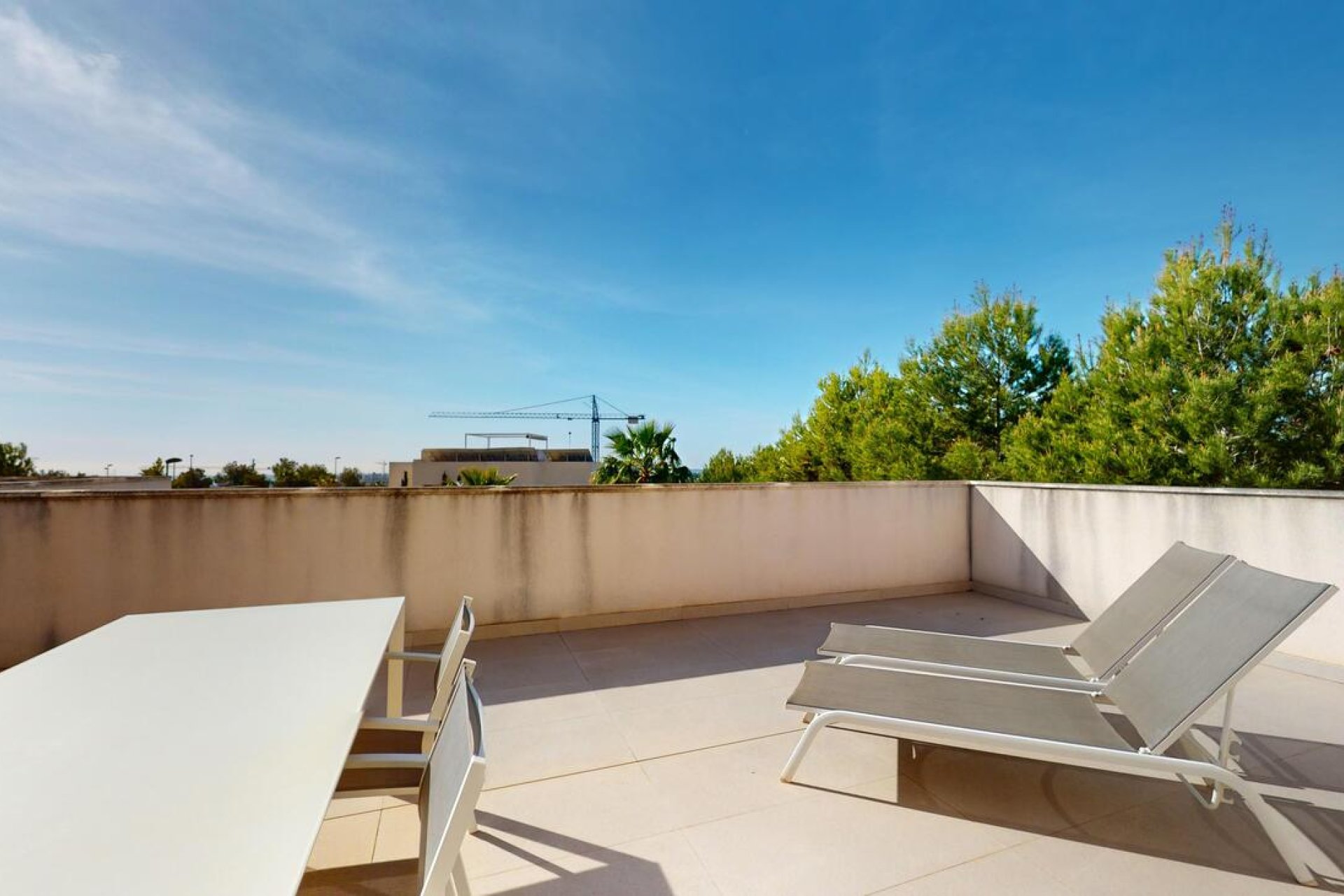 Wiederverkauf - Villa -
Las Colinas Golf - Almendro