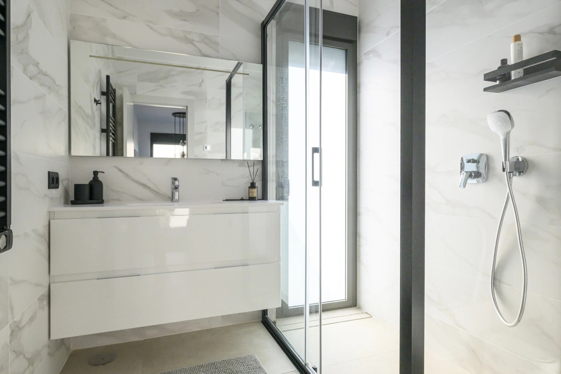 Wiederverkauf - Villa -
Las Colinas Golf - Costa Blanca