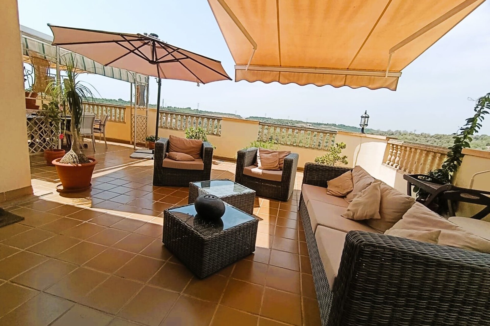 Wiederverkauf - Villa -
Las Ramblas Golf - Inland