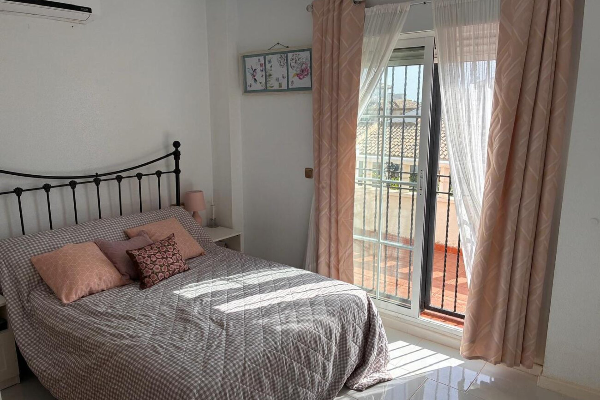 Wiederverkauf - Villa -
Lomas de Caboroig - Costa Blanca