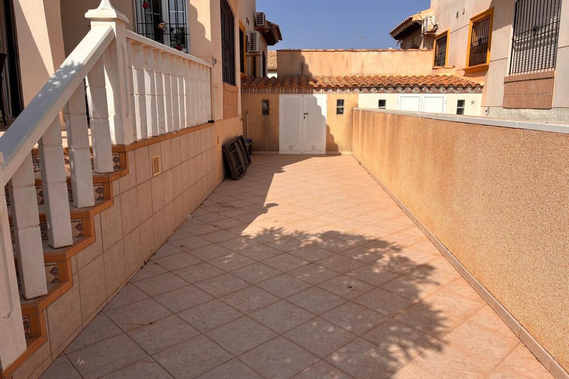 Wiederverkauf - Villa -
Lomas de Caboroig - Costa Blanca