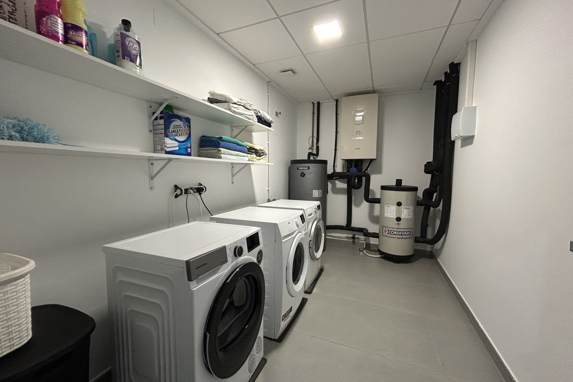 Wiederverkauf - Villa -
Los Balcones - Costa Blanca