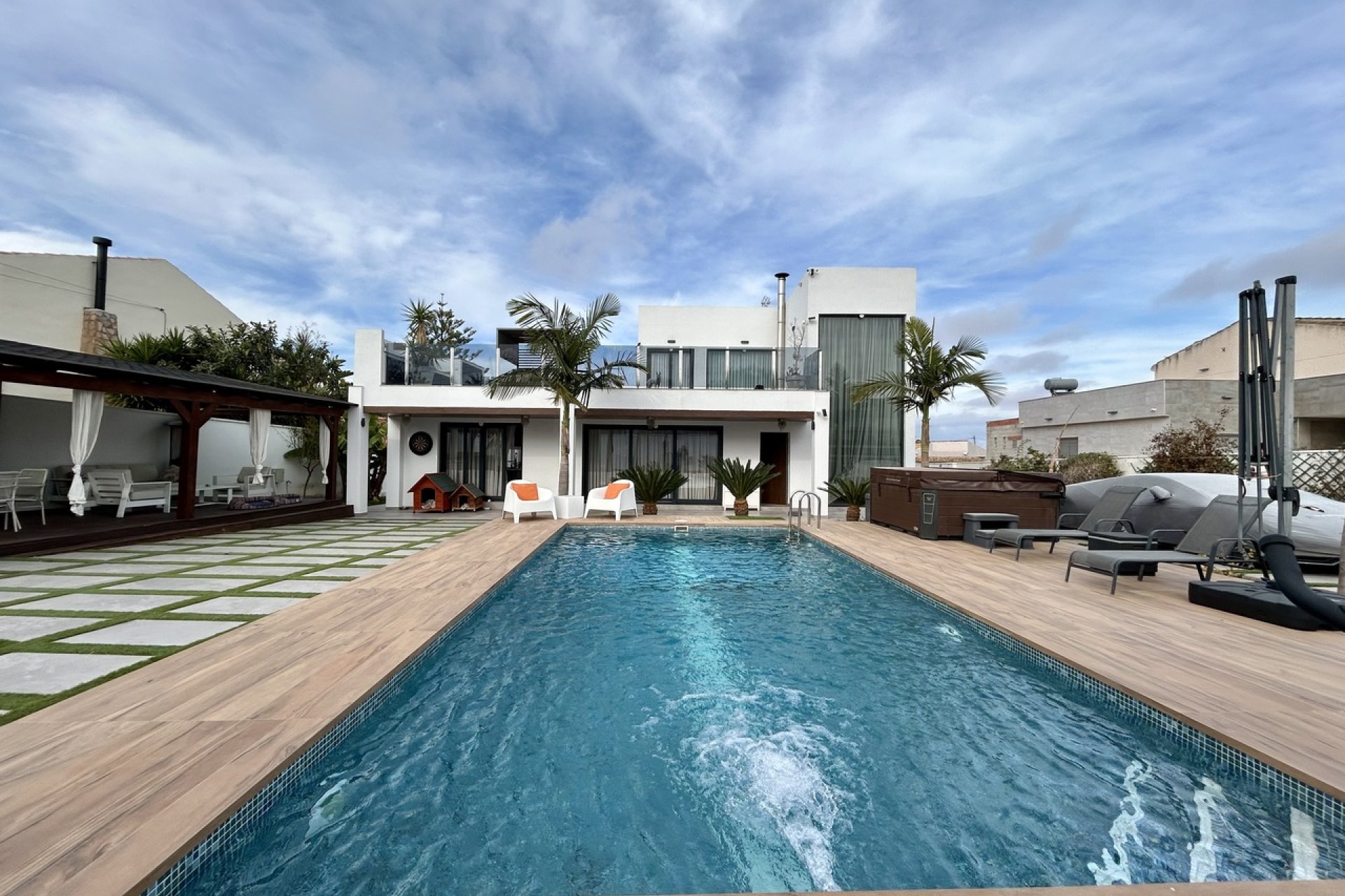 Wiederverkauf - Villa -
Los Balcones - Costa Blanca