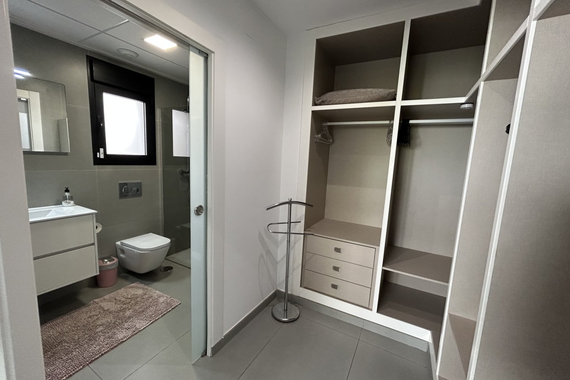 Wiederverkauf - Villa -
Los Balcones - Costa Blanca