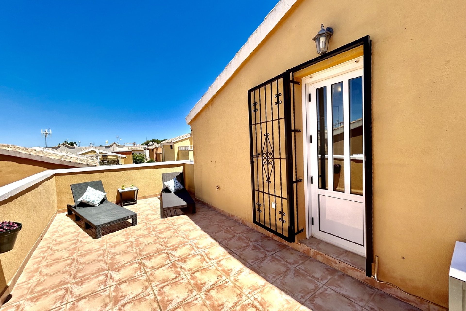 Wiederverkauf - Villa -
Los Balcones - Costa Blanca