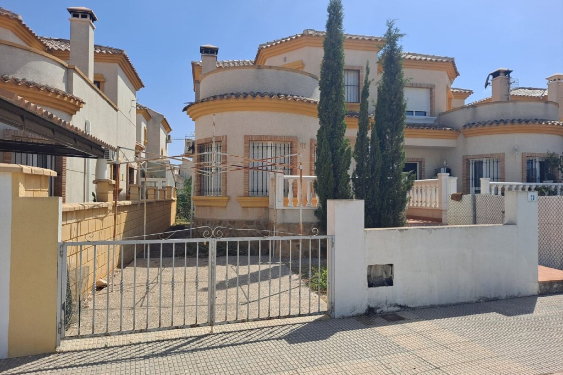 Wiederverkauf - Villa -
Los Montesinos - Costa Blanca