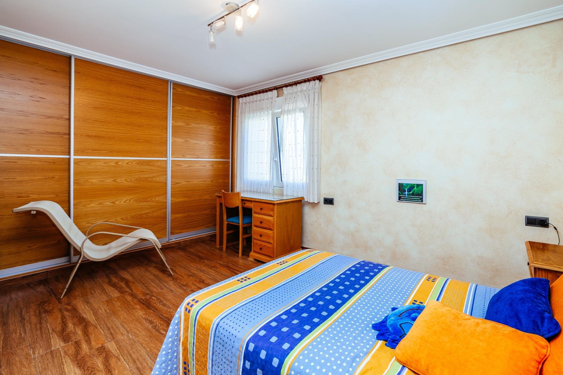 Wiederverkauf - Villa -
Los Montesinos - Montesinos  Los