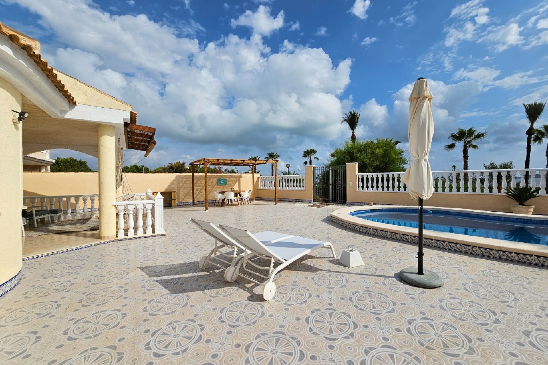 Wiederverkauf - Villa -
Los Urrutias - Costa Calida