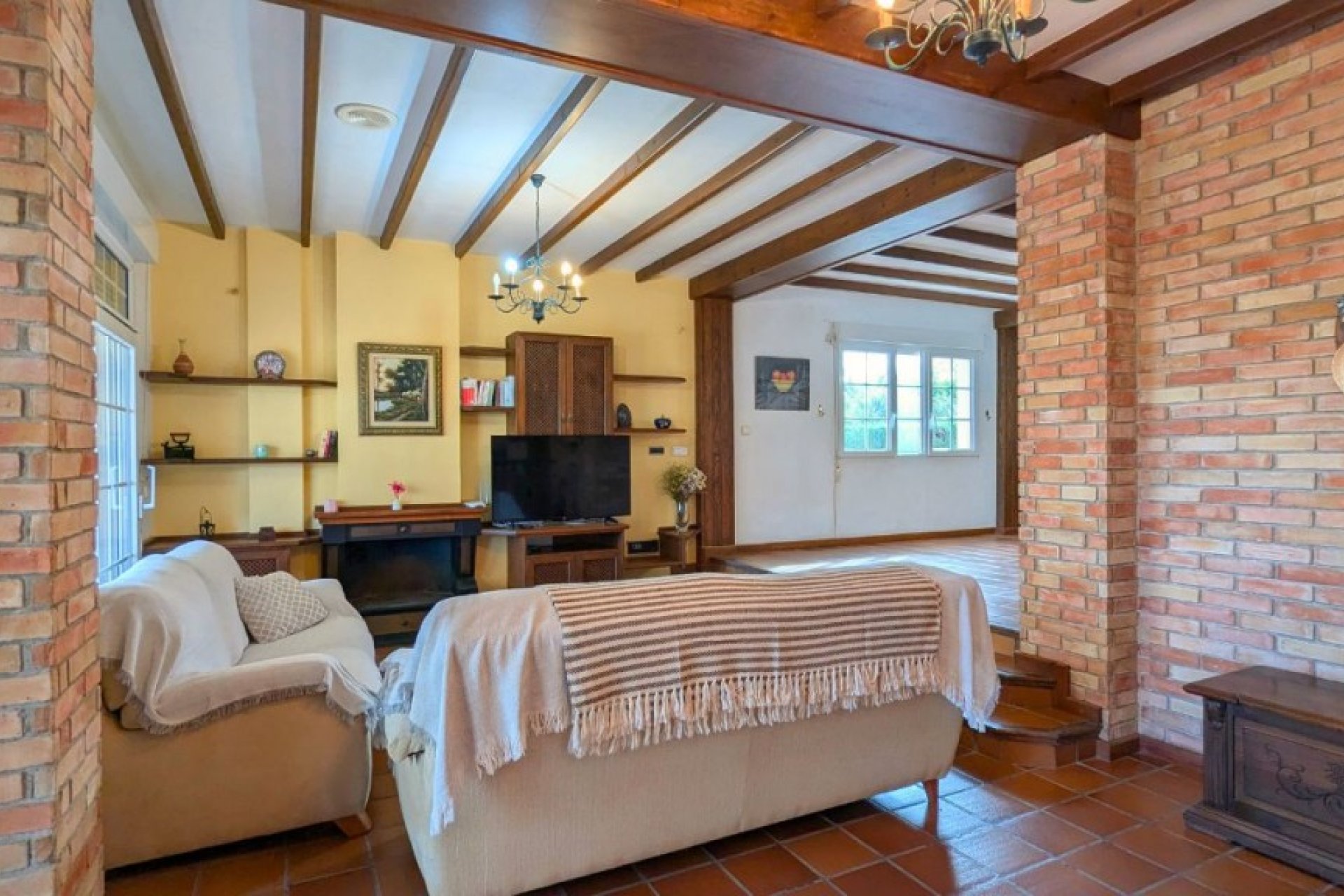 Wiederverkauf - Villa -
Mil Palmeras - Costa Blanca