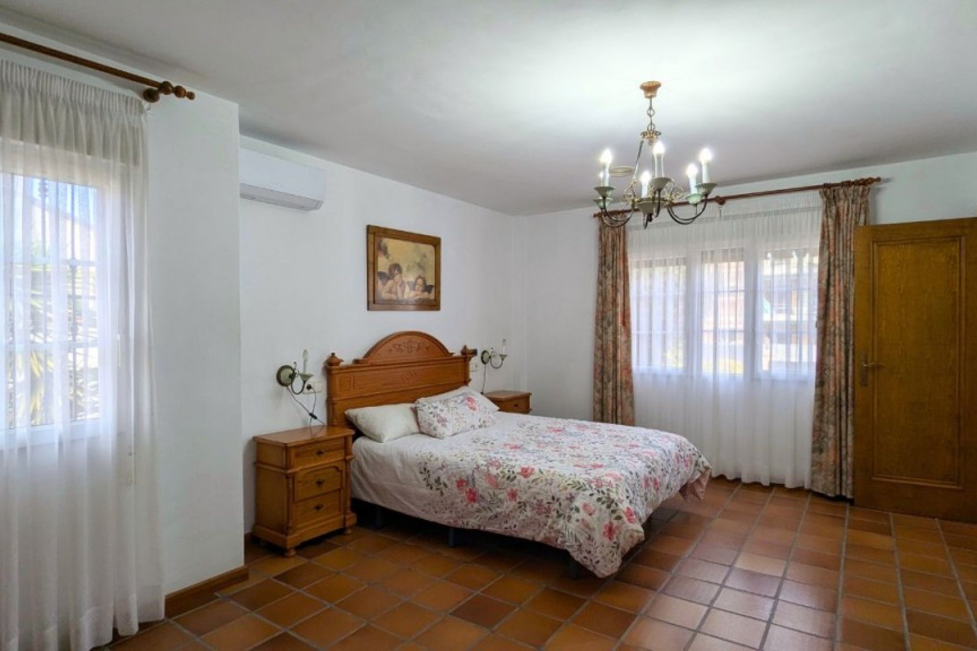 Wiederverkauf - Villa -
Mil Palmeras - Costa Blanca