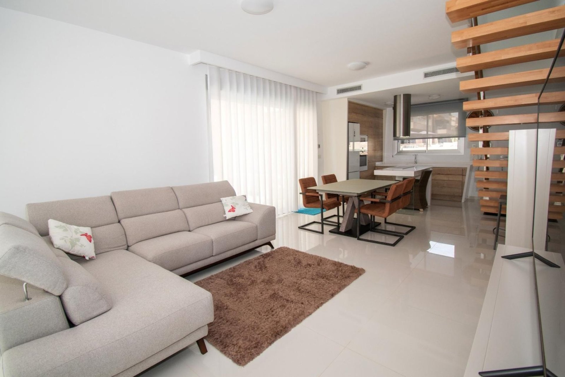 Wiederverkauf - Villa -
Mil Palmeras - Costa Blanca