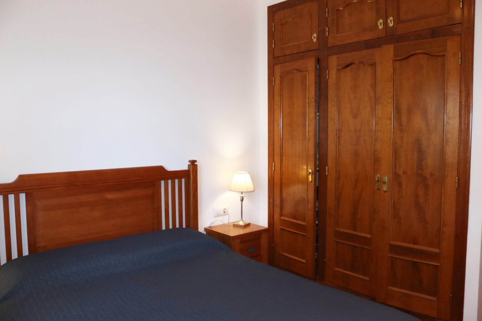 Wiederverkauf - Villa -
Orba - Inland