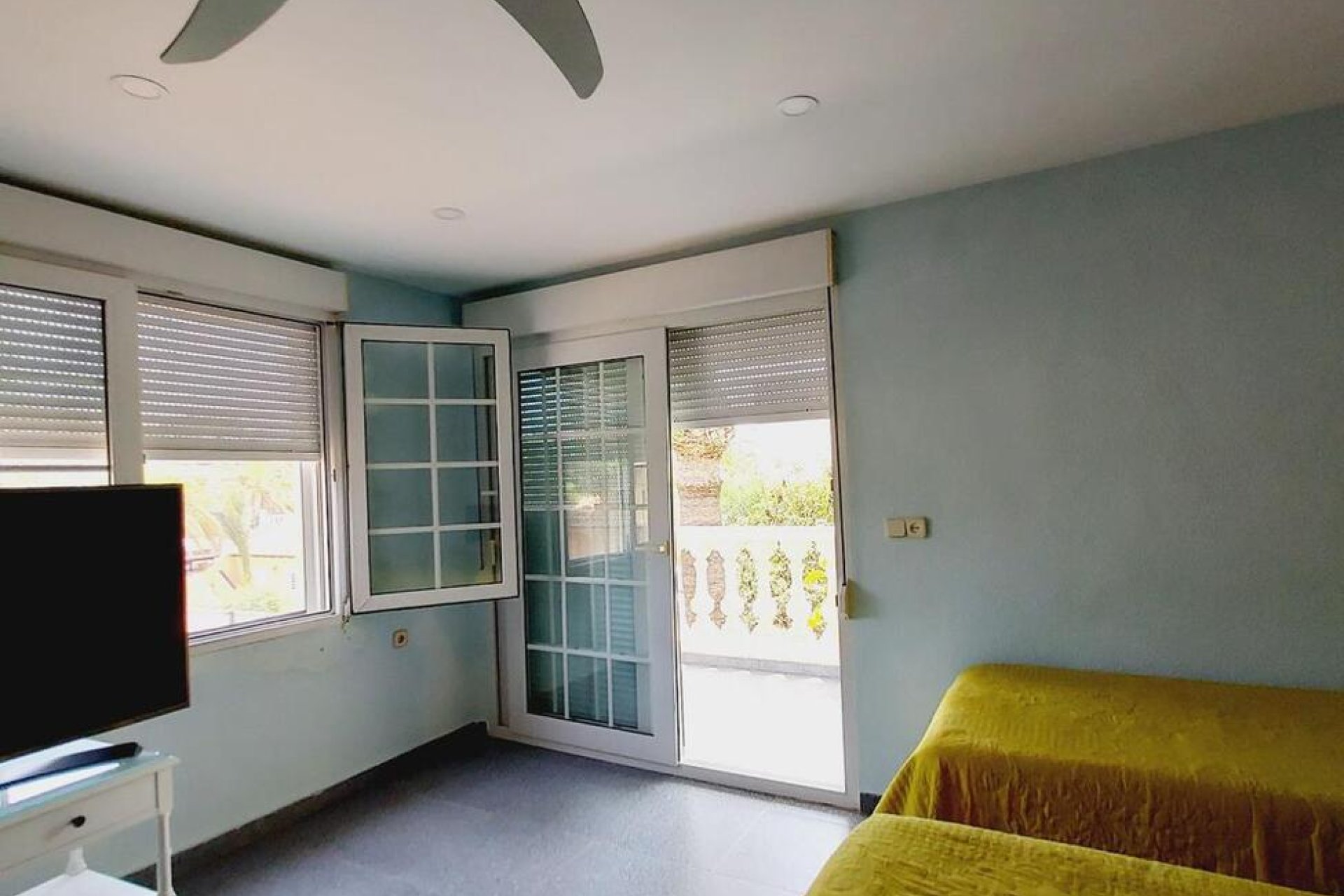 Wiederverkauf - Villa -
Orihuela Costa - Cabo Roig