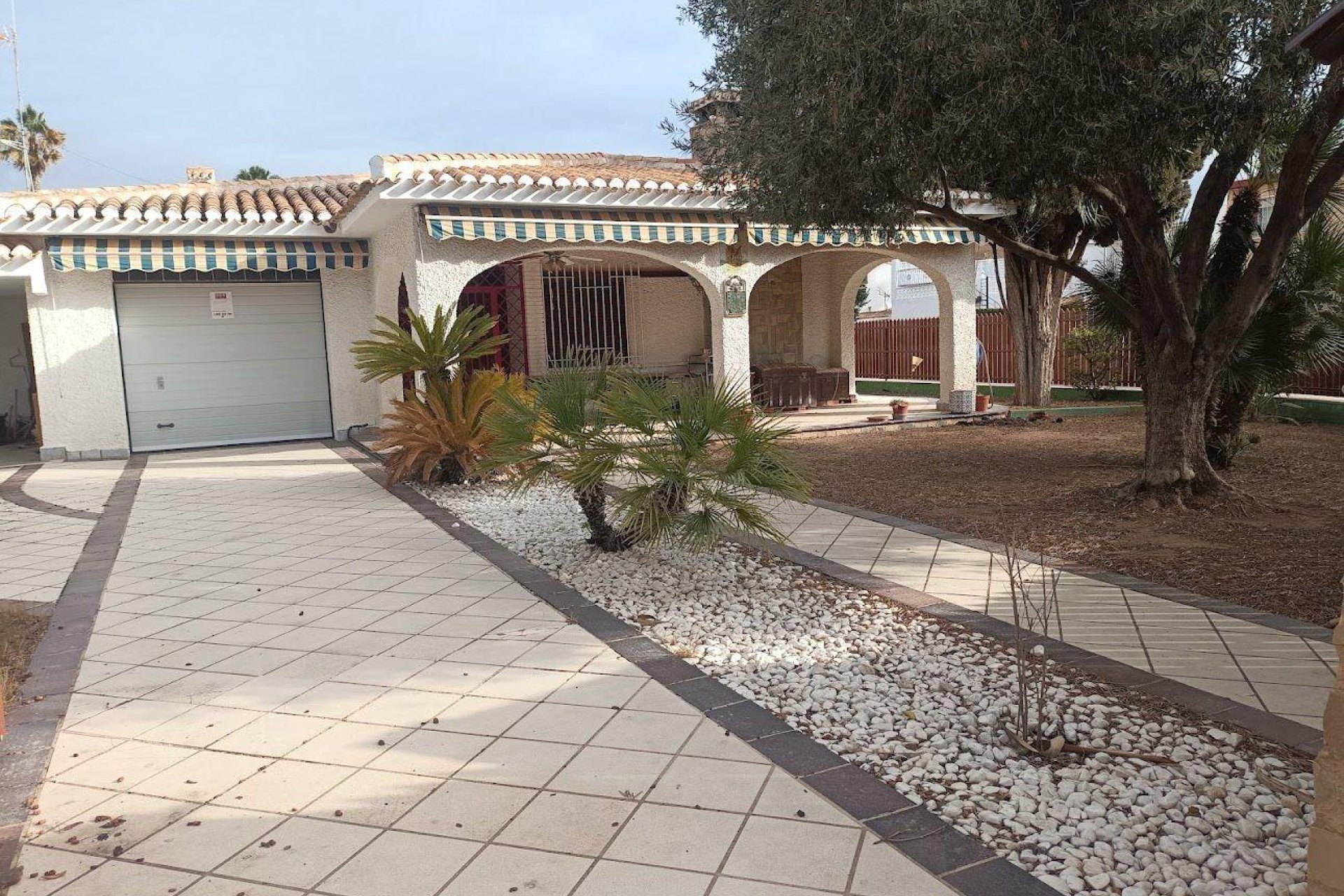 Wiederverkauf - Villa -
Orihuela Costa - Campoamor