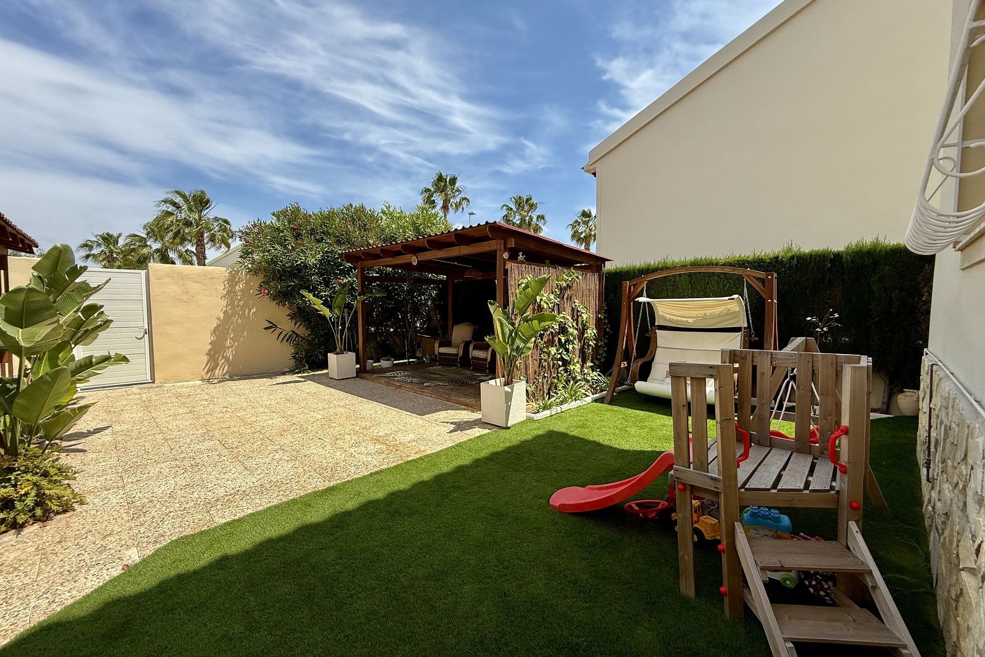 Wiederverkauf - Villa -
Orihuela Costa - Costa Blanca