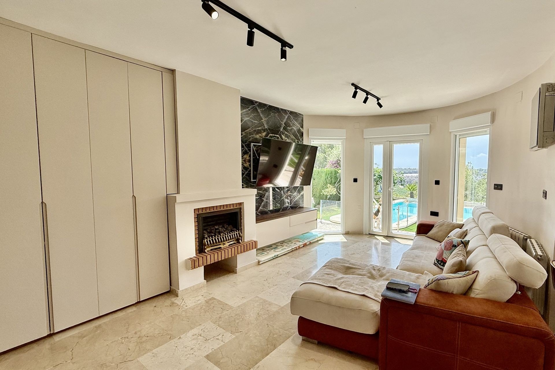 Wiederverkauf - Villa -
Orihuela Costa - Costa Blanca