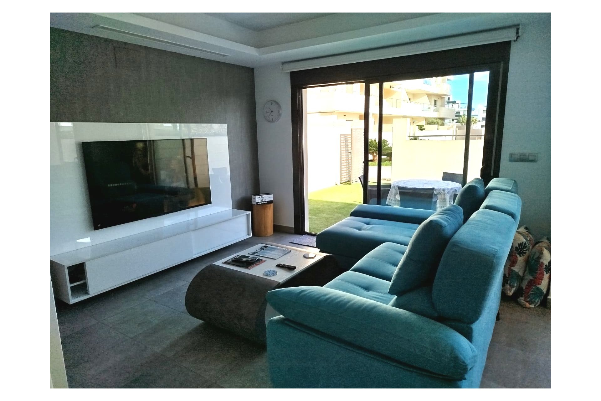 Wiederverkauf - Villa -
Orihuela Costa - Costa Blanca