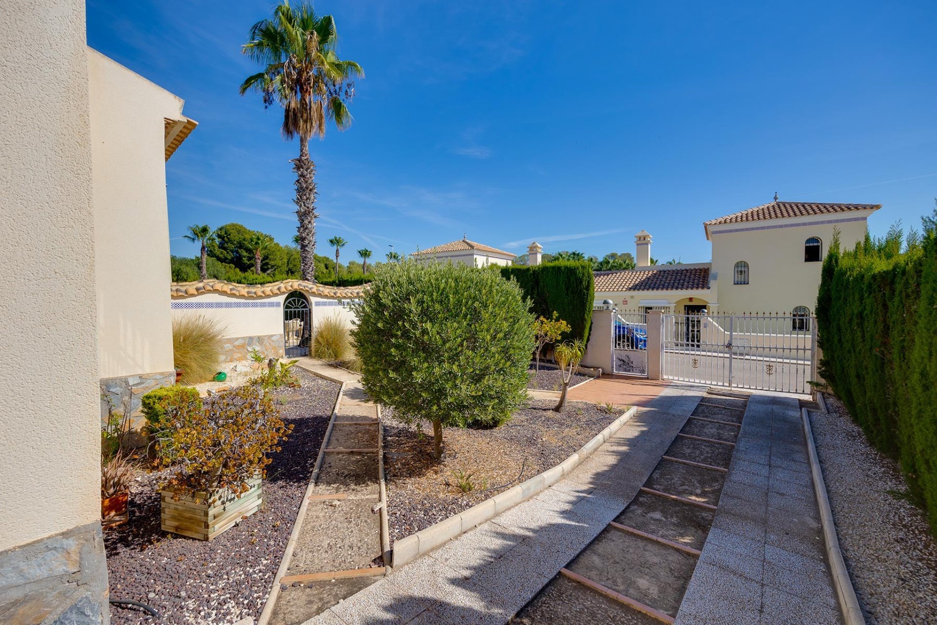 Wiederverkauf - Villa -
Orihuela Costa - Costa Blanca