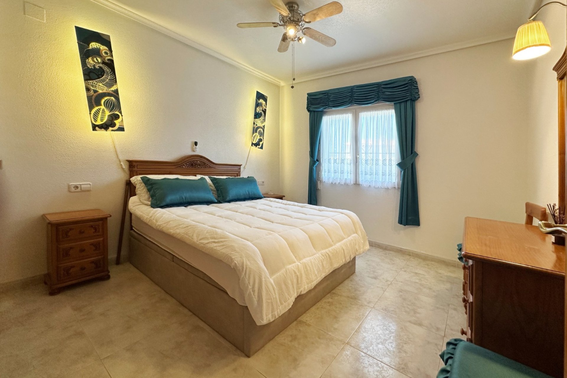 Wiederverkauf - Villa -
Orihuela Costa - Costa Blanca