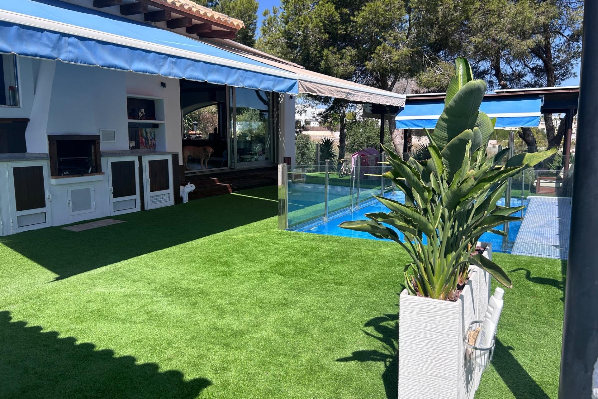 Wiederverkauf - Villa -
Orihuela Costa - Costa Blanca