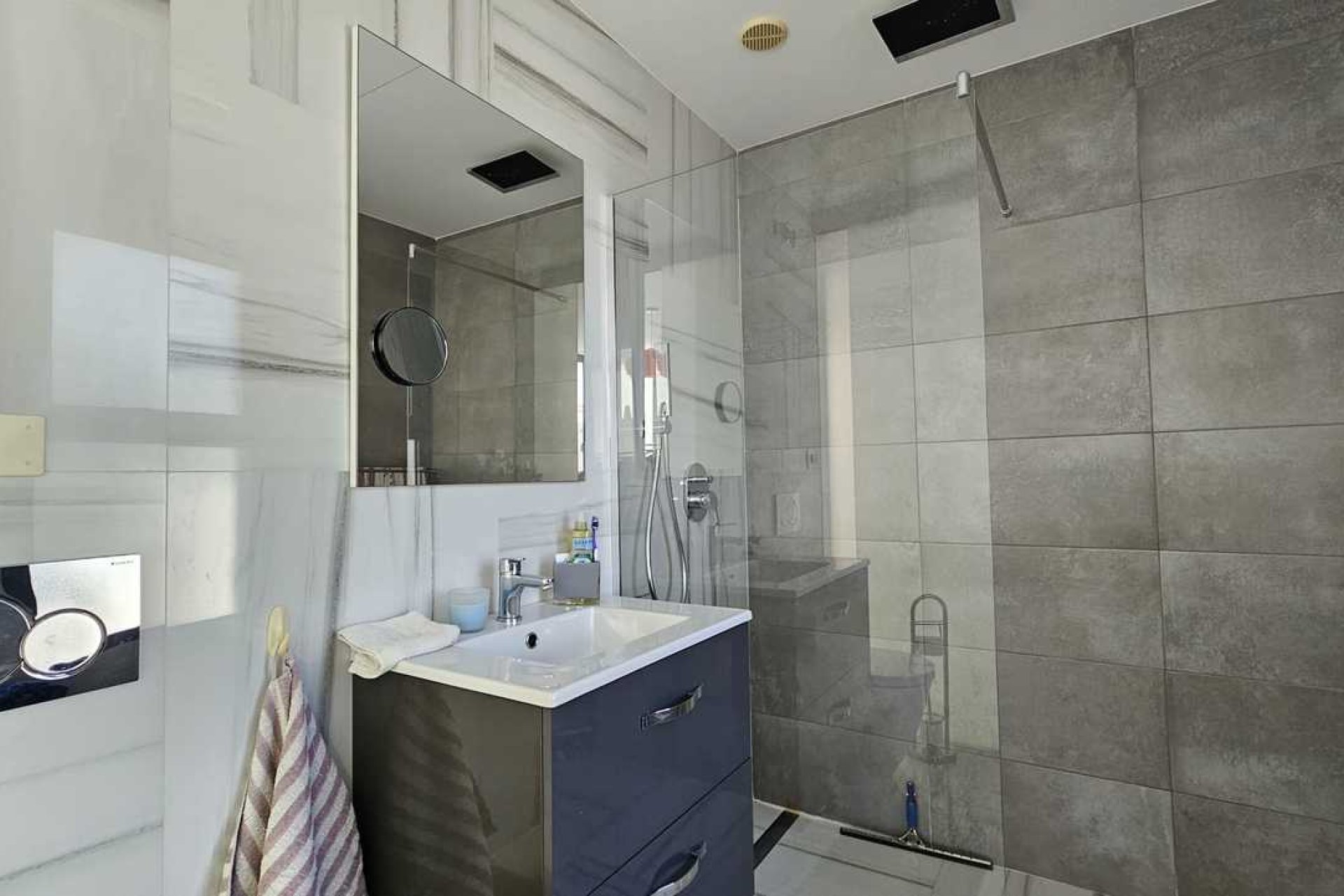 Wiederverkauf - Villa -
Orihuela Costa - Costa Blanca