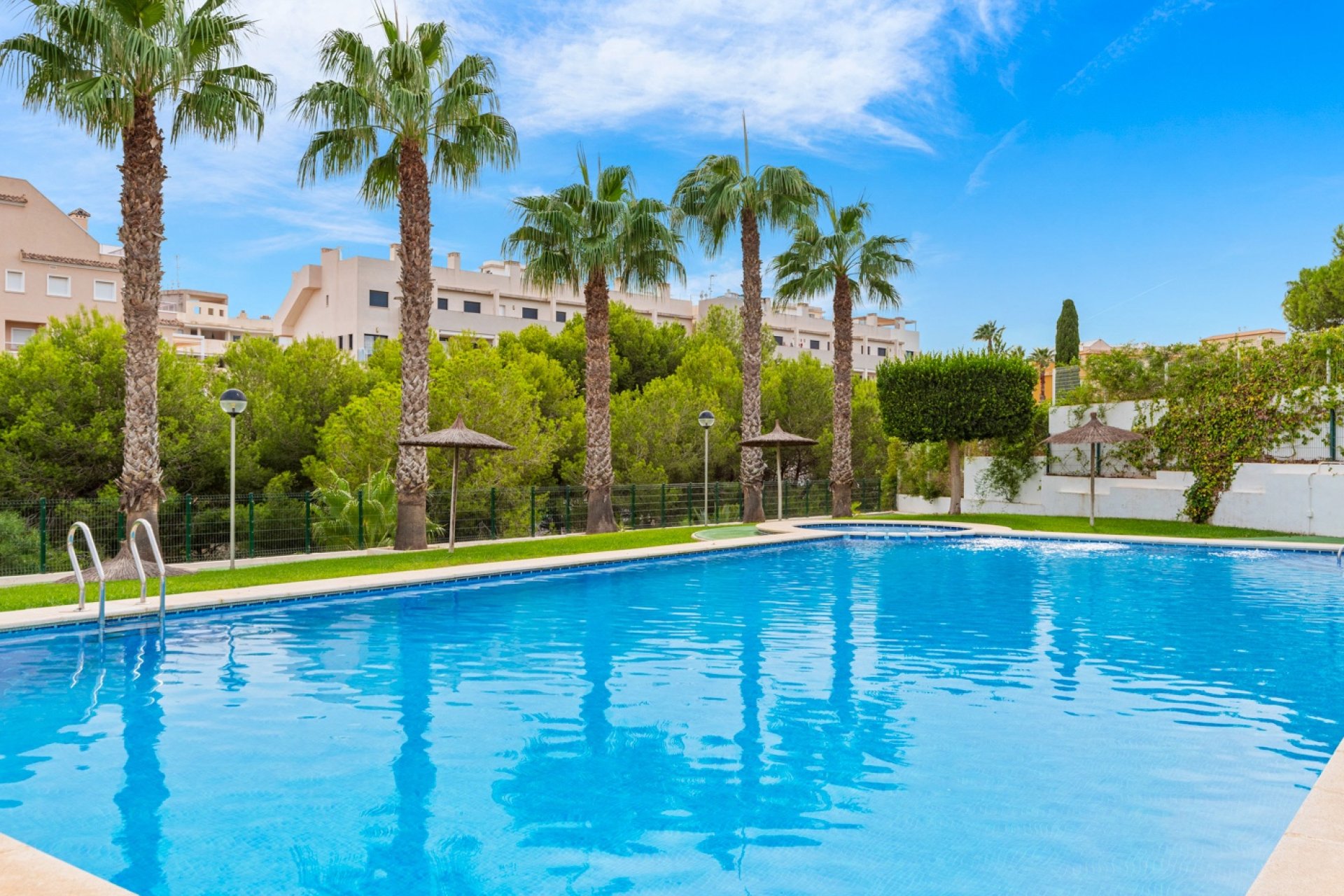 Wiederverkauf - Villa -
Orihuela Costa - Costa Blanca
