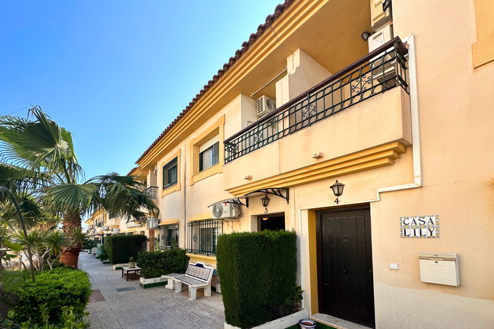 Wiederverkauf - Villa -
Orihuela Costa - Costa Blanca