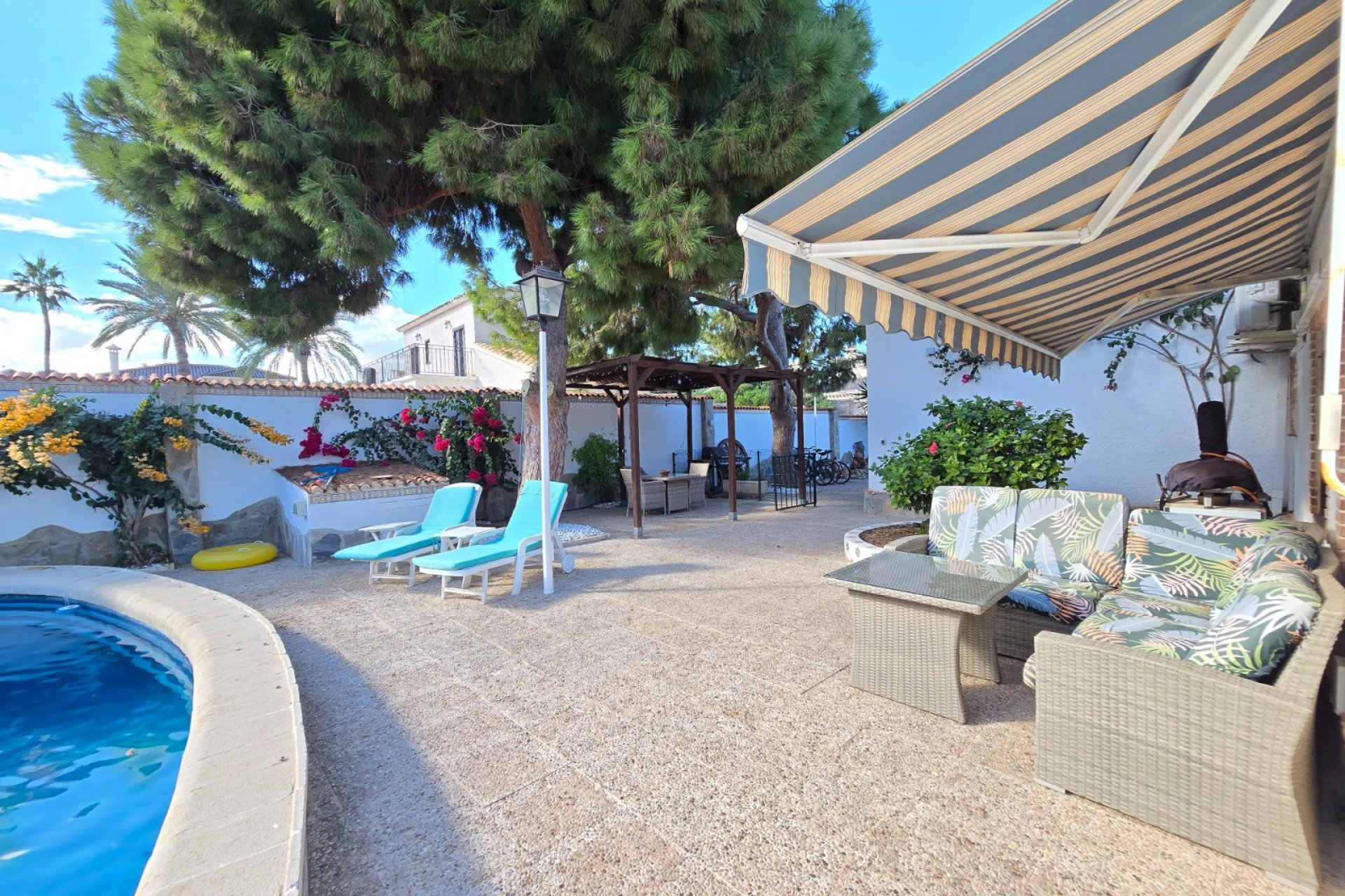 Wiederverkauf - Villa -
Orihuela Costa - Costa Blanca