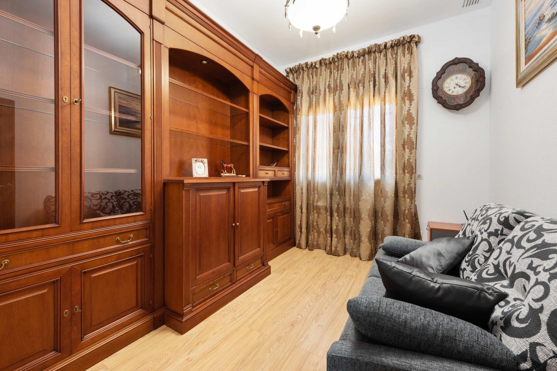 Wiederverkauf - Villa -
Orihuela Costa - Costa Blanca