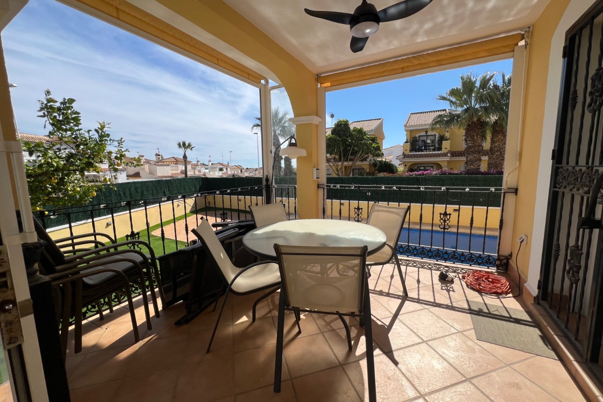 Wiederverkauf - Villa -
Orihuela Costa - Costa Blanca