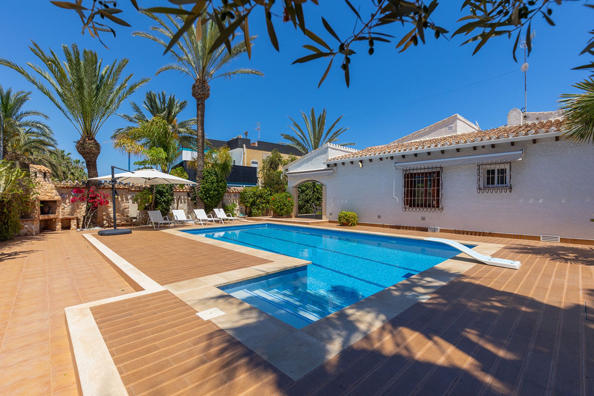 Wiederverkauf - Villa -
Orihuela Costa - Costa Blanca