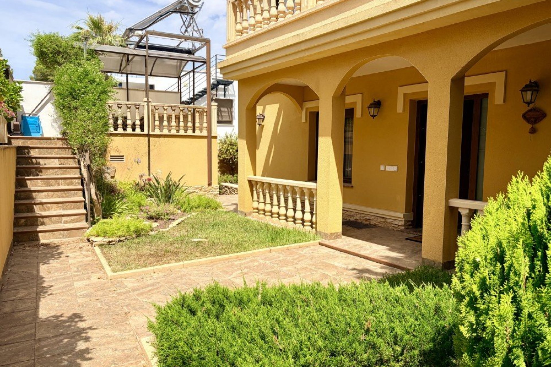 Wiederverkauf - Villa -
Orihuela Costa - Costa Blanca