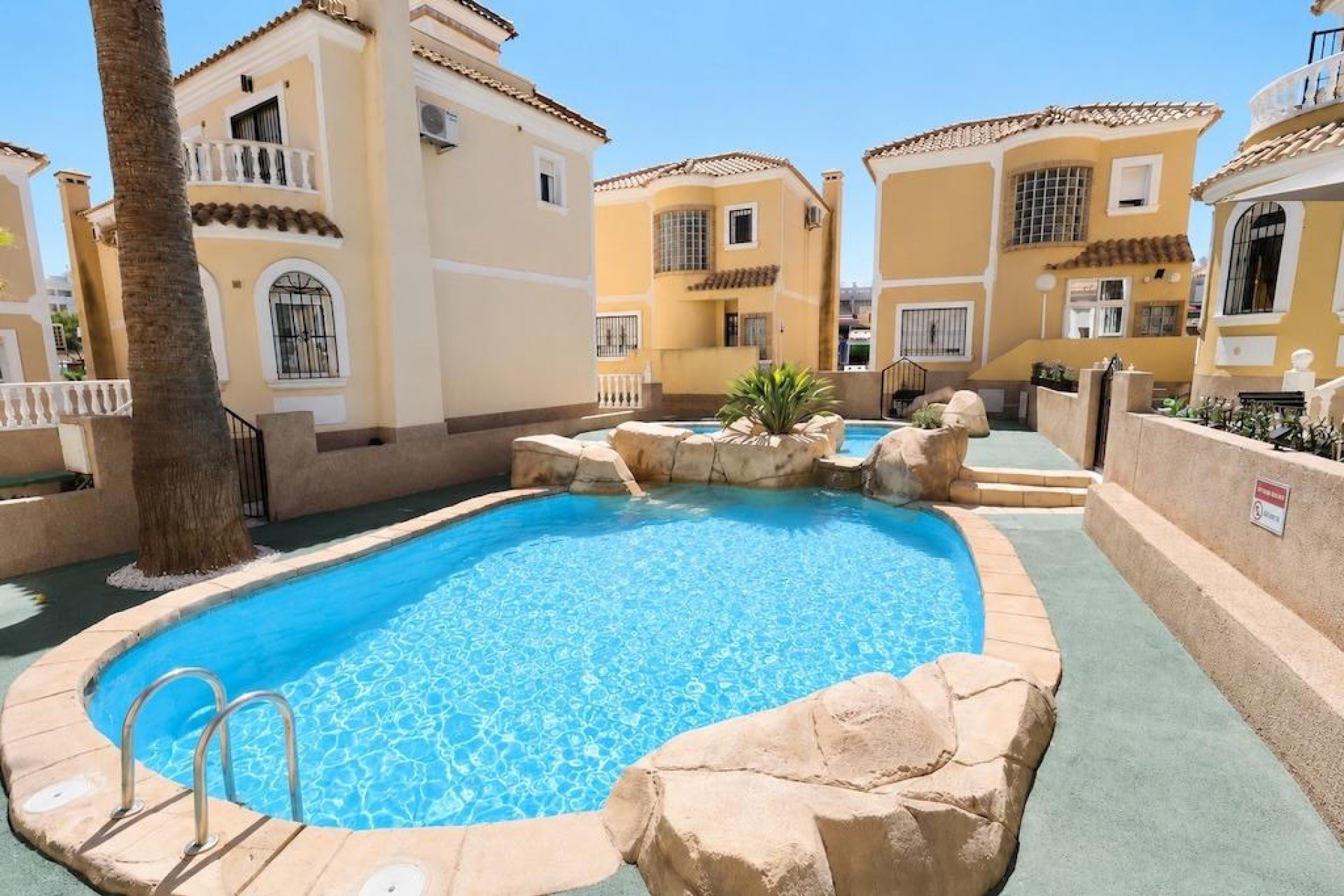 Wiederverkauf - Villa -
Orihuela Costa - Costa Blanca