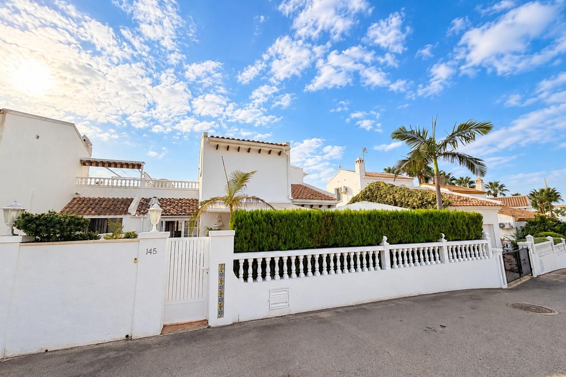 Wiederverkauf - Villa -
Orihuela Costa - Costa Blanca