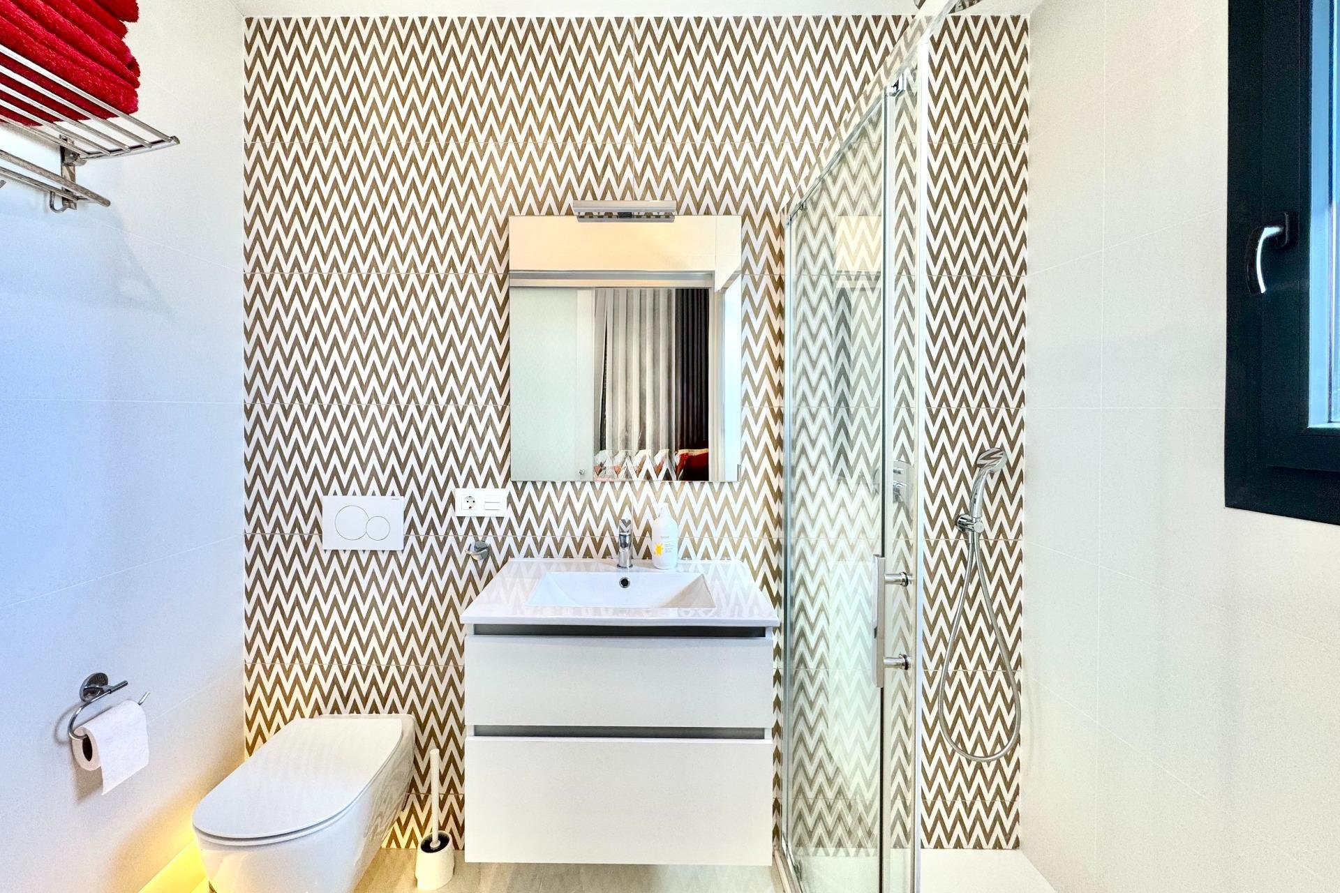 Wiederverkauf - Villa -
Orihuela Costa - Lomas de Cabo Roig