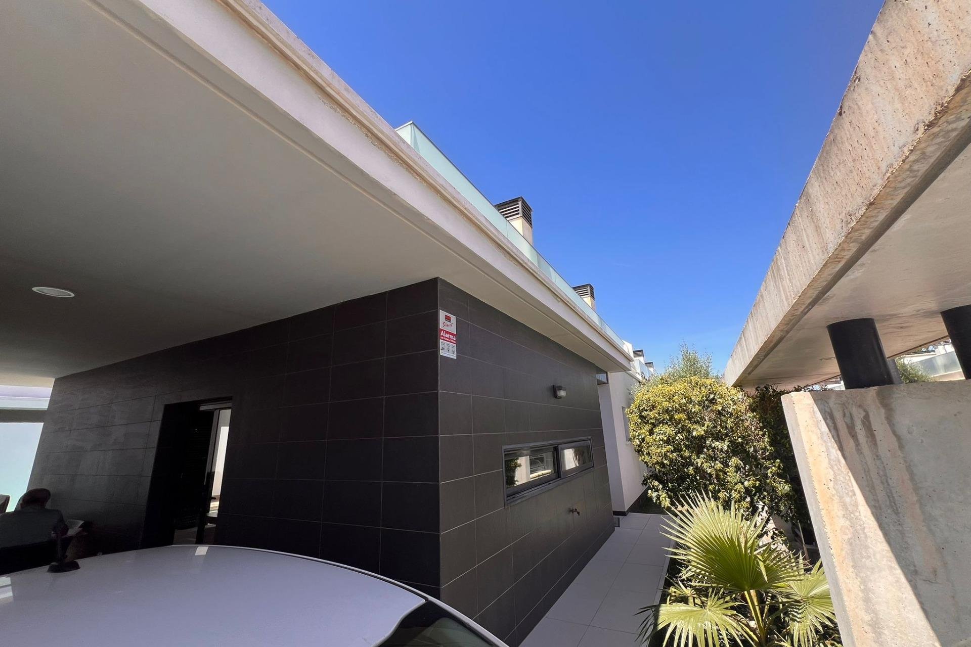 Wiederverkauf - Villa -
Orihuela Costa - Lomas de Cabo Roig